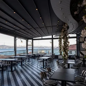 Hotel Ferman Port