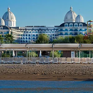 vizitați hotelul